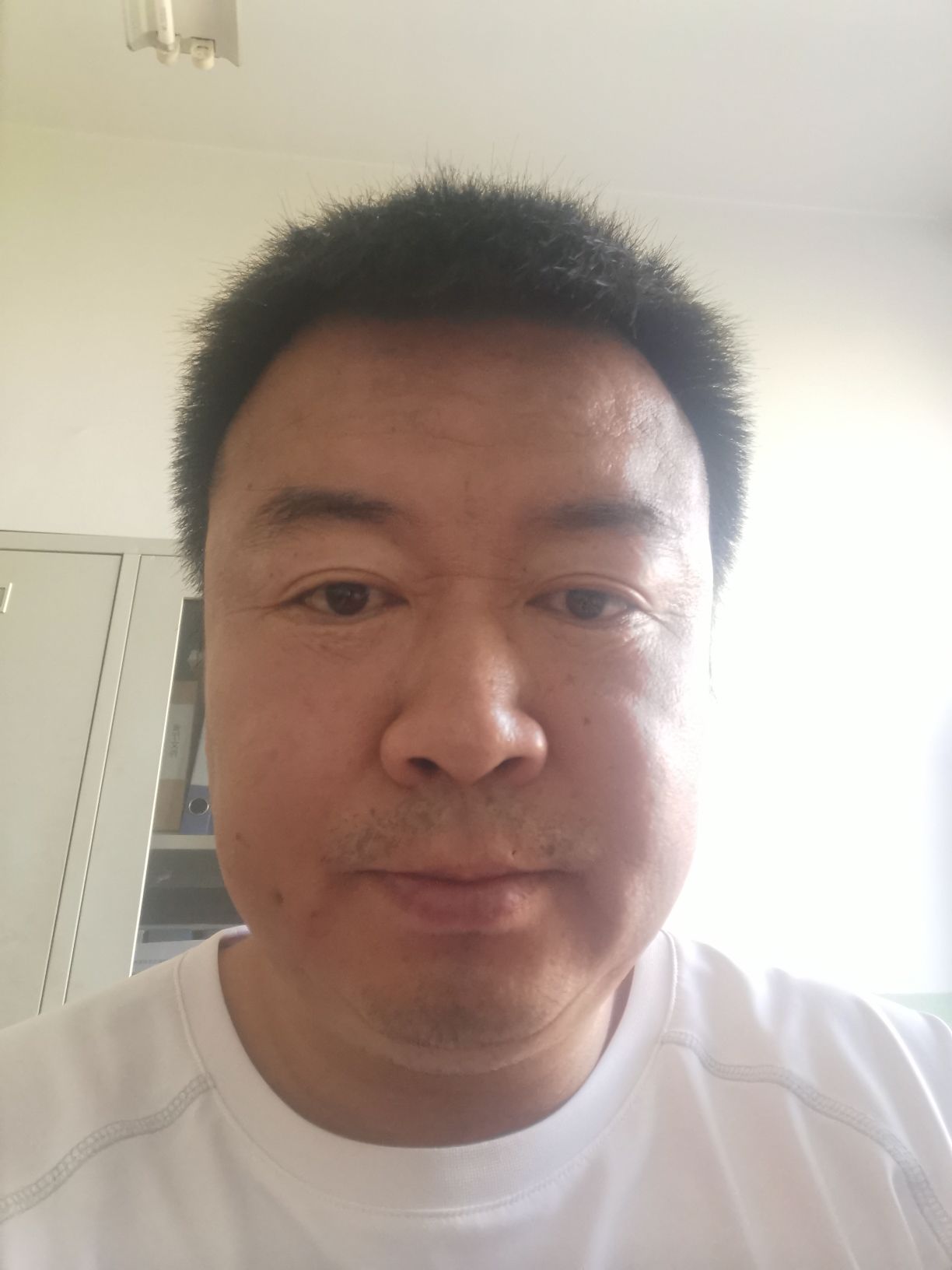 刘惟斌头像