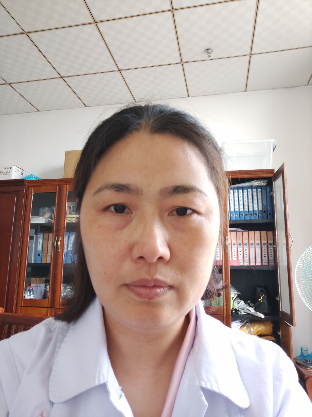 杨艳头像