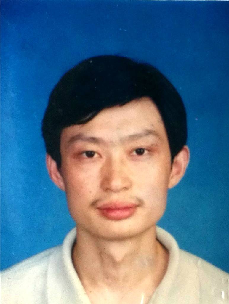 李立头像
