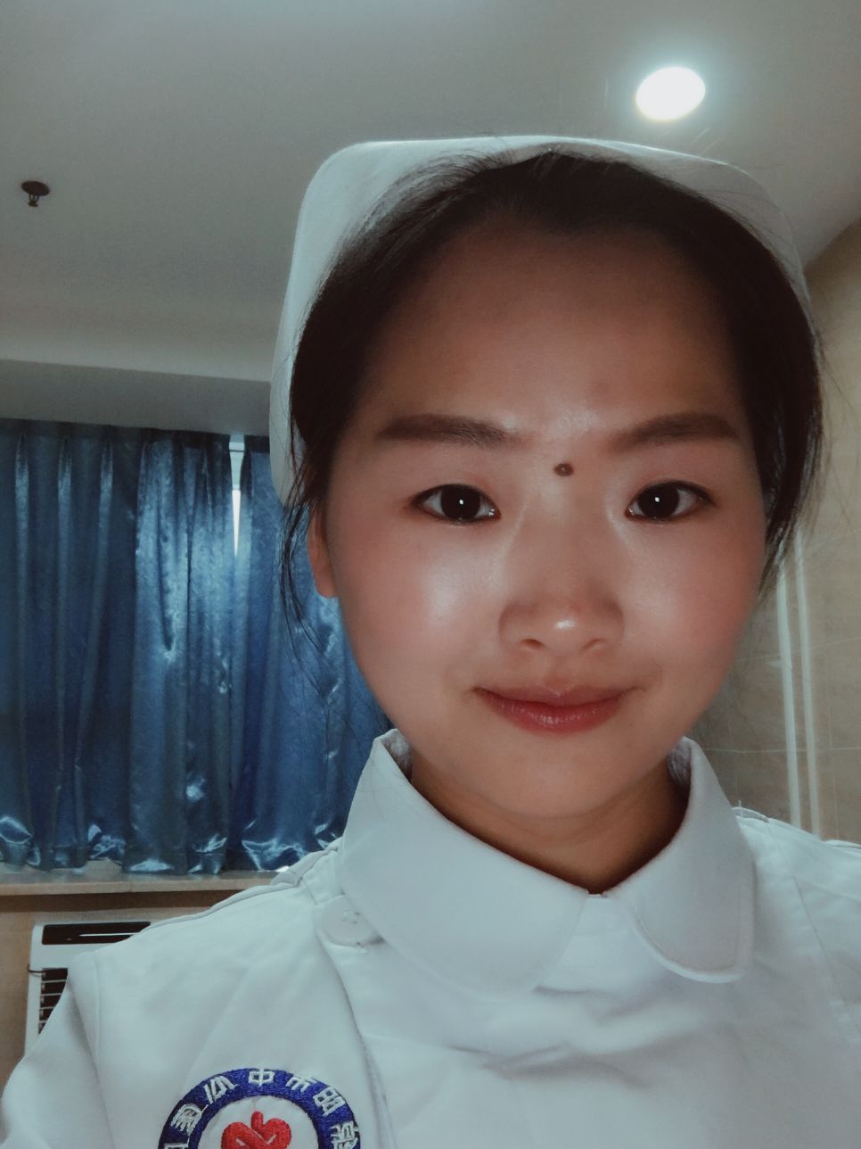李芫酶头像