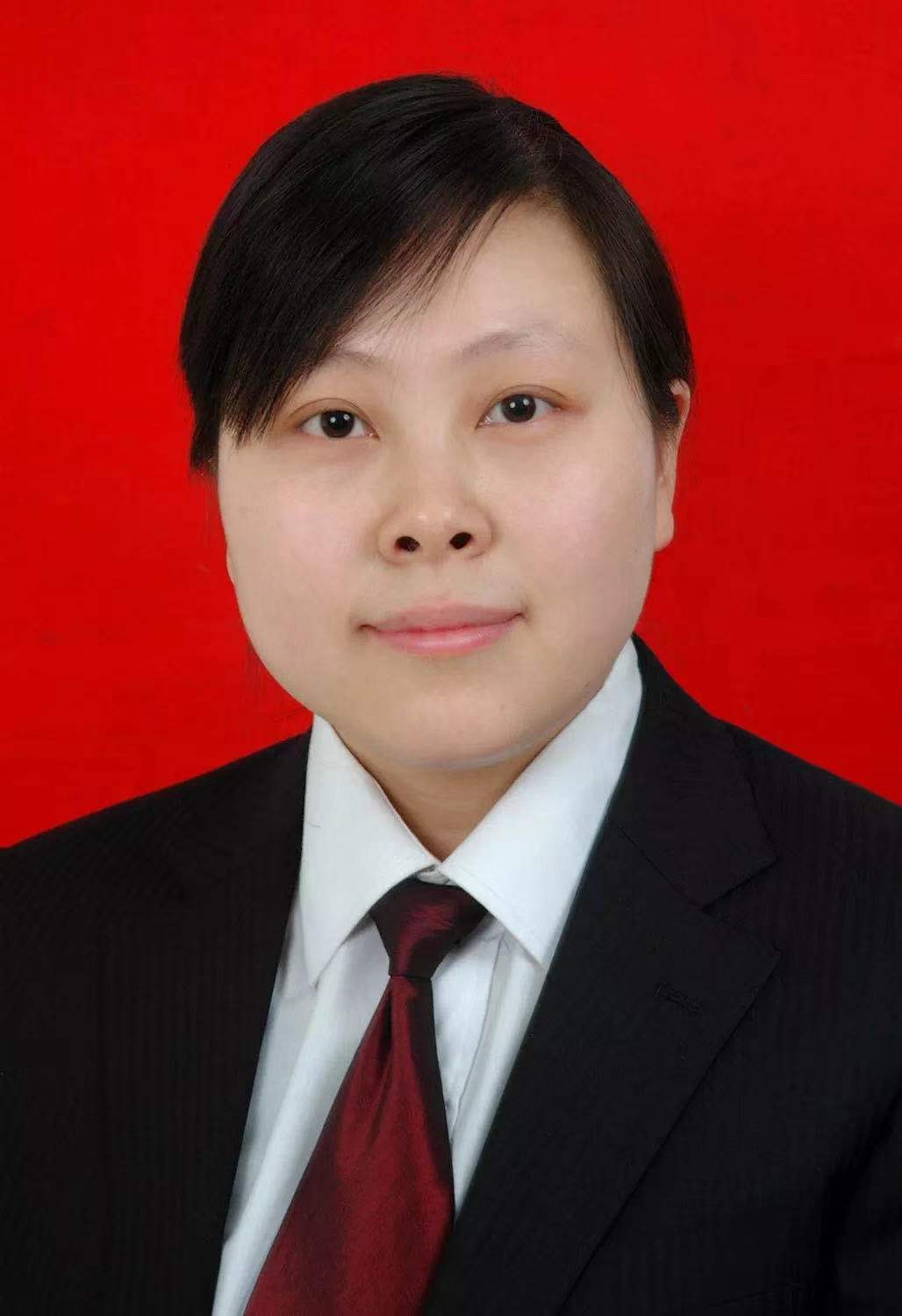 骆春霞头像