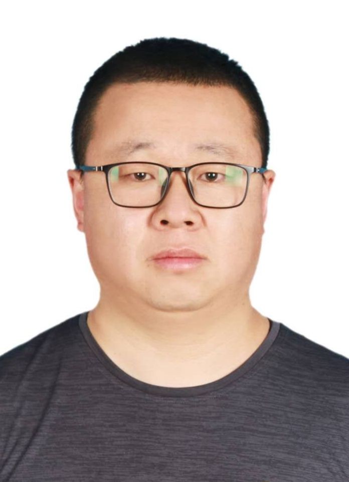 徐明华头像