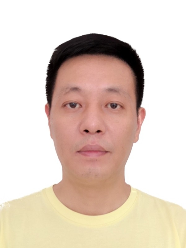 吴长华头像