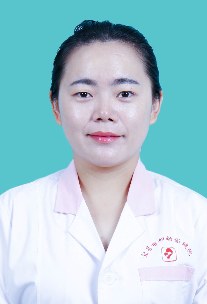 向倩头像