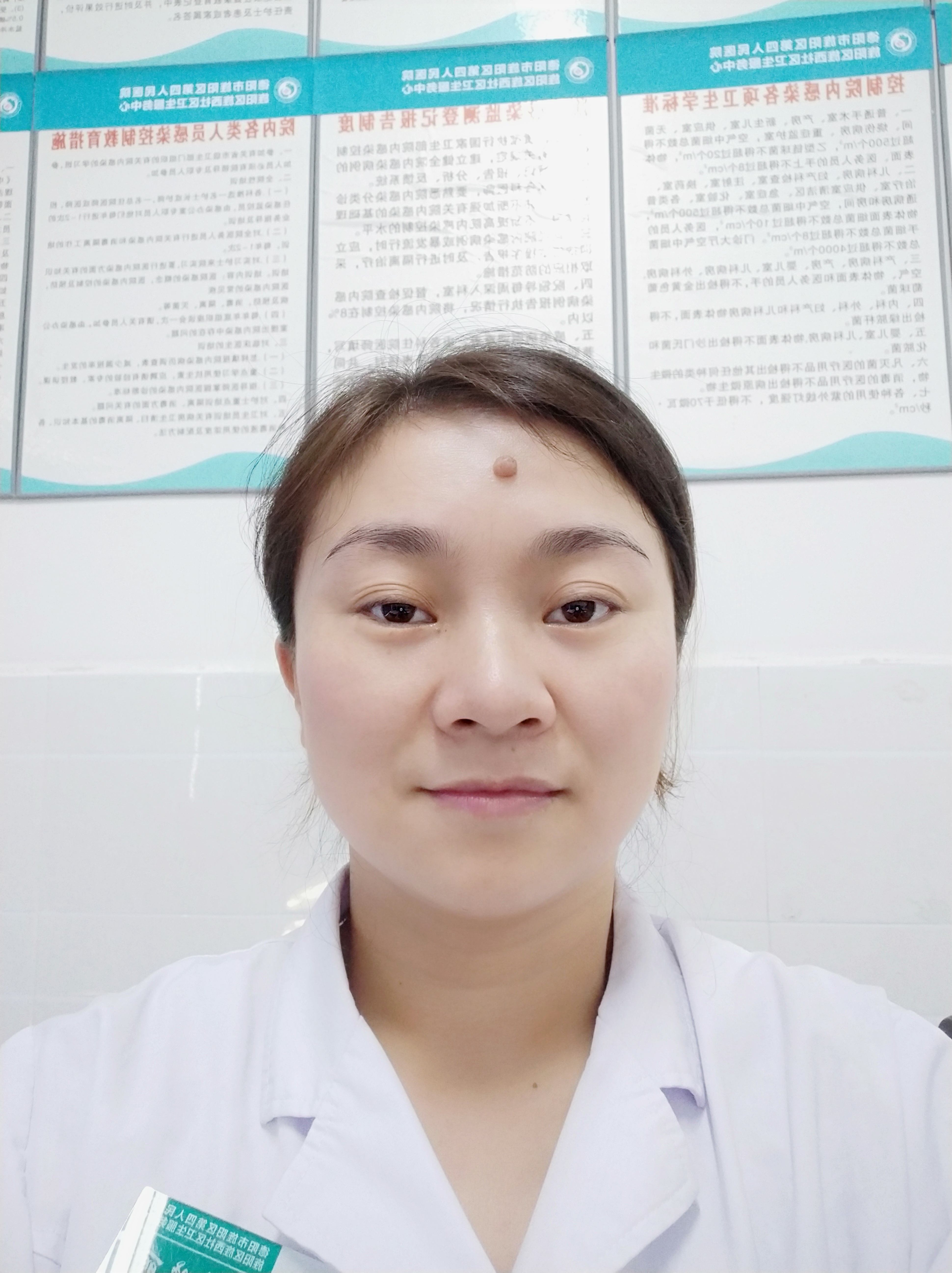 古晓丽头像