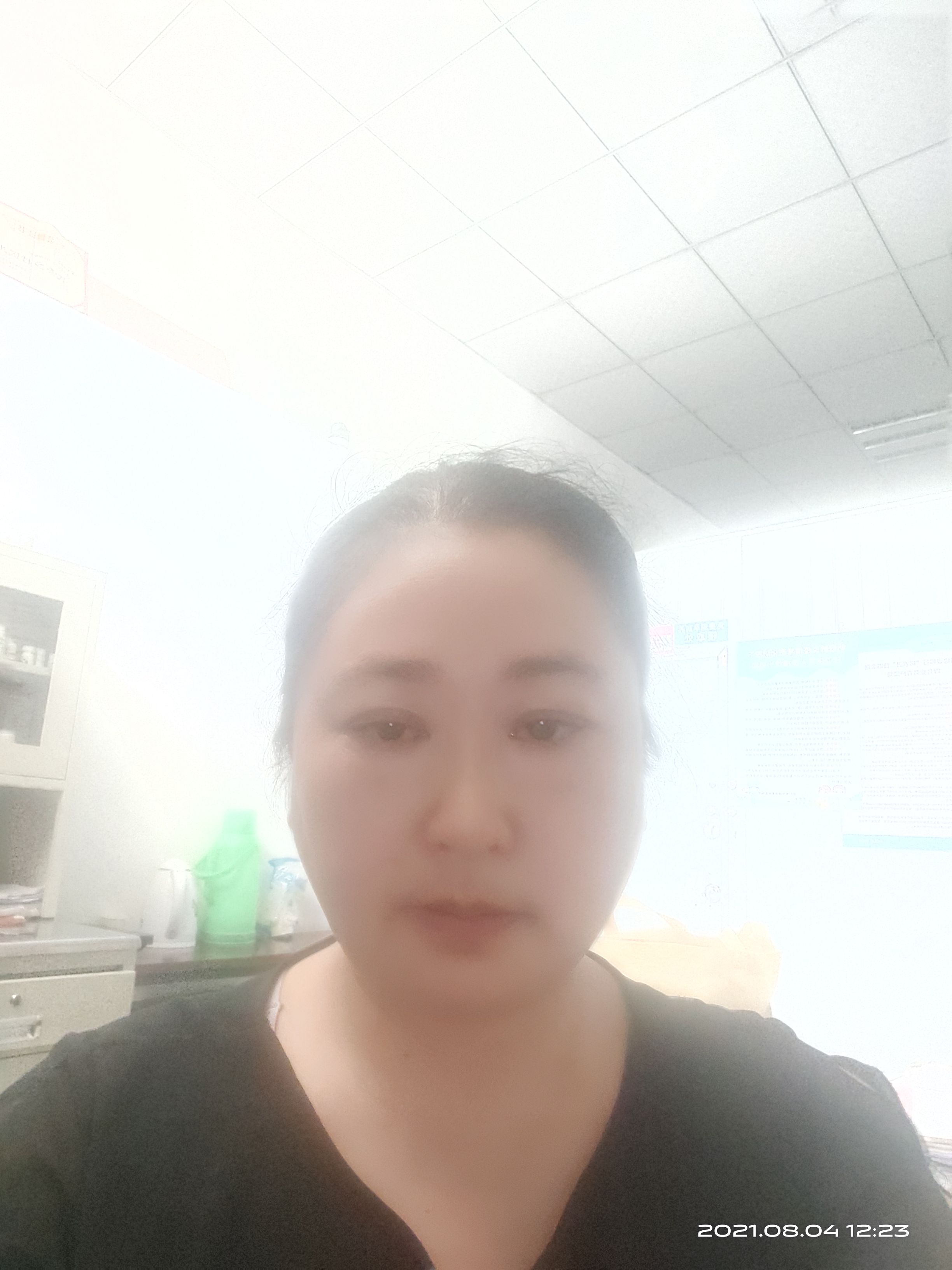 黎俊梅头像