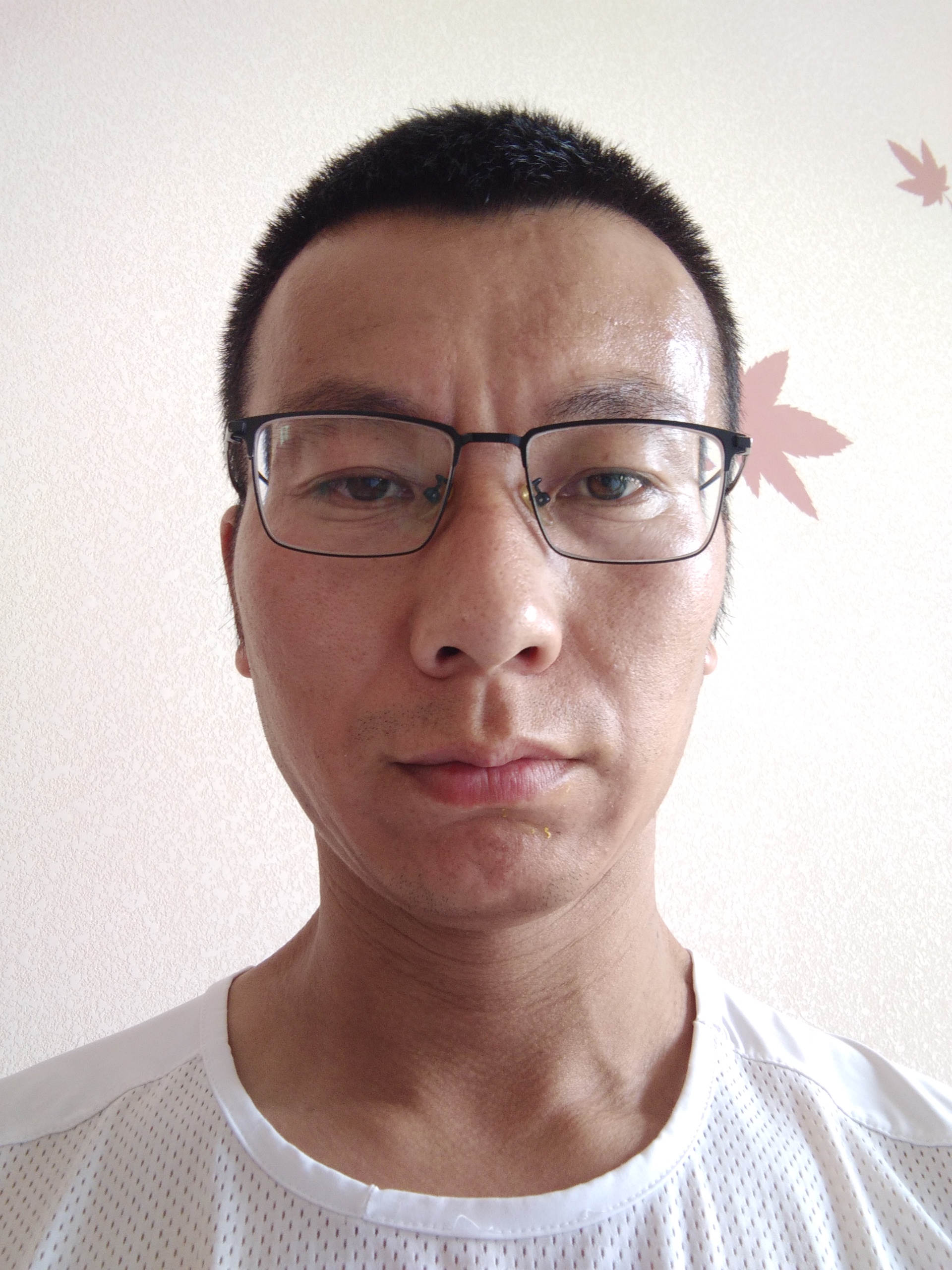 陈永全头像