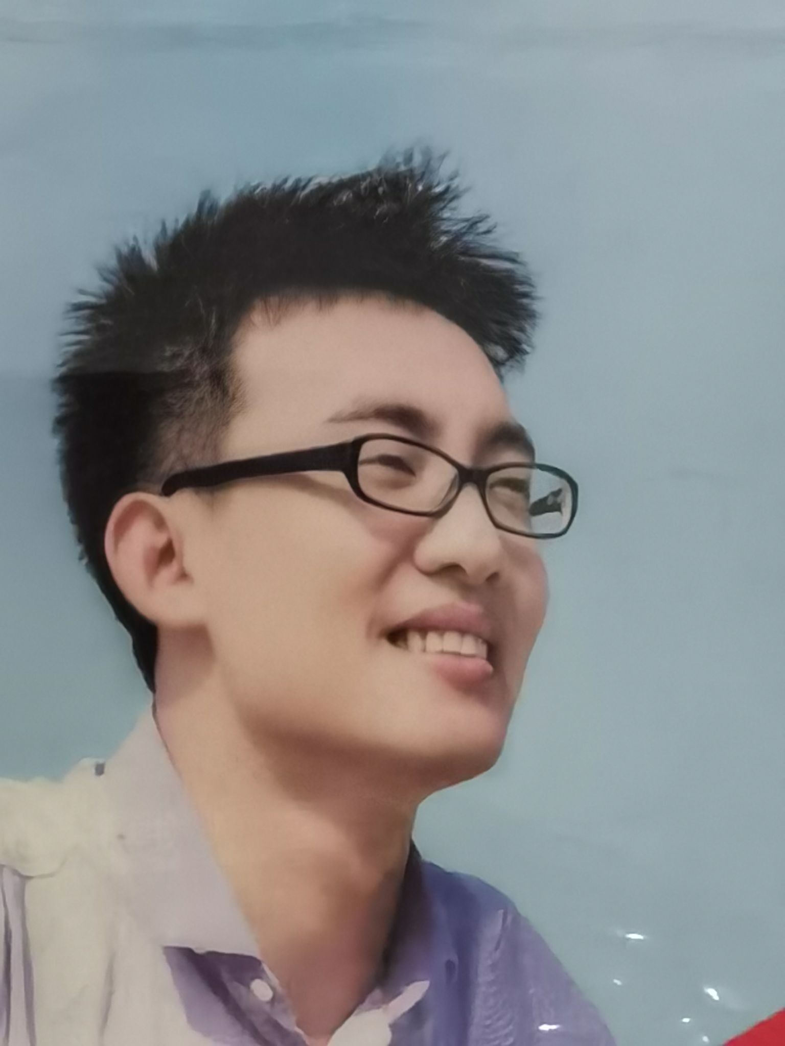 曾耿华头像