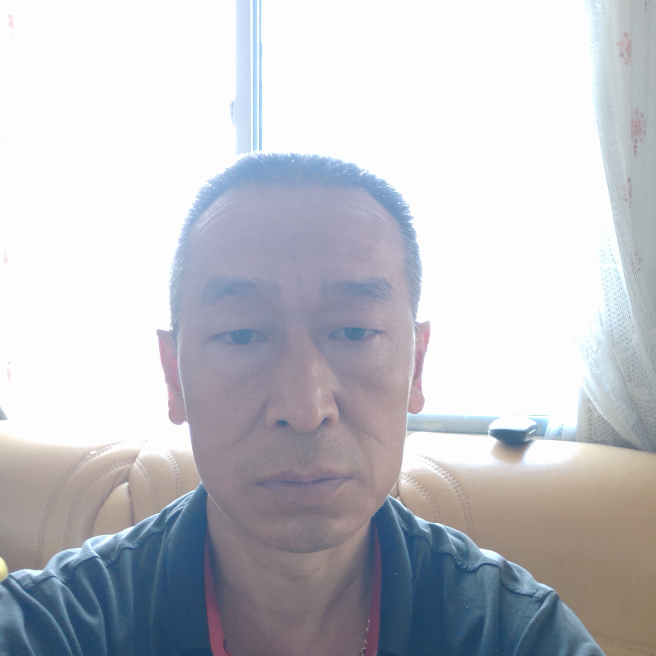 陈钟头像