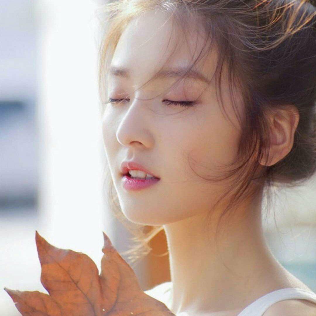 黄燕头像