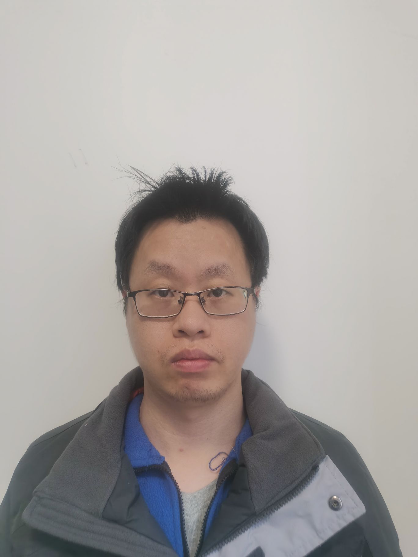 邓先平头像