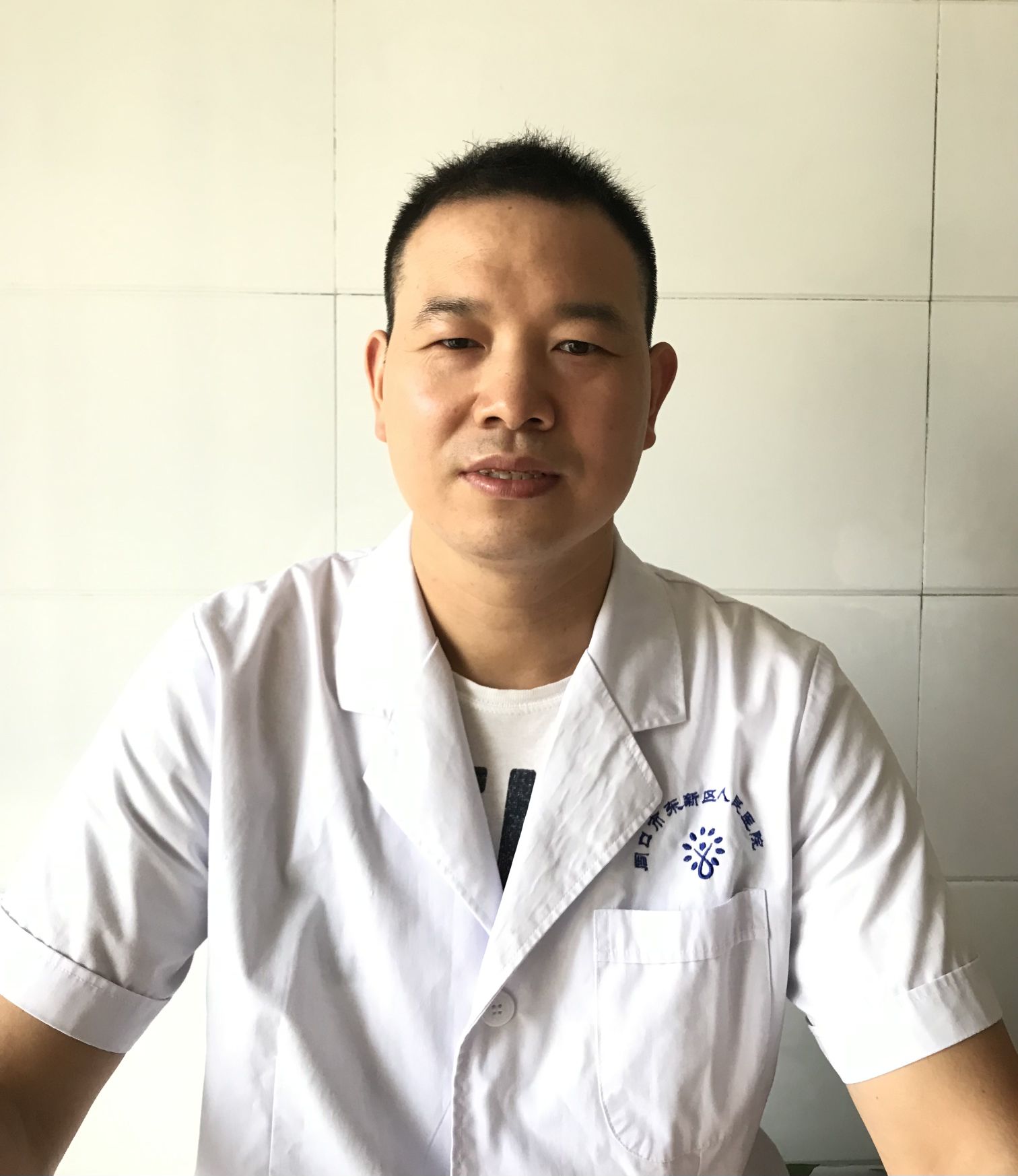 王长城头像