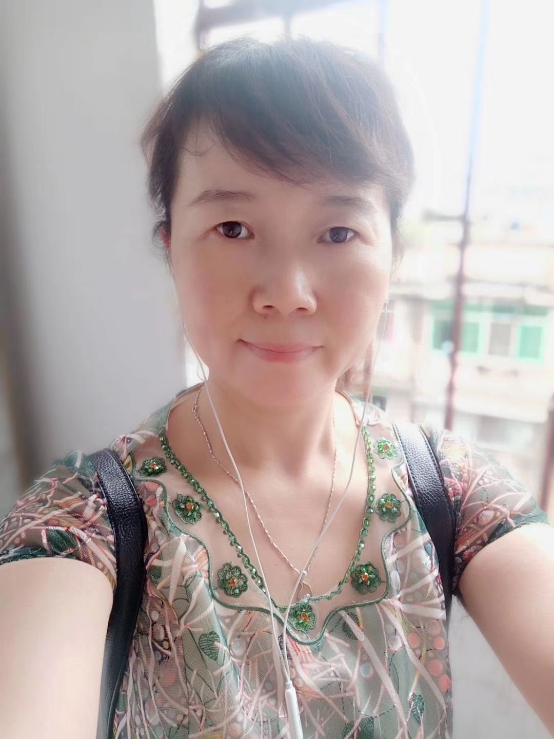余素芬头像