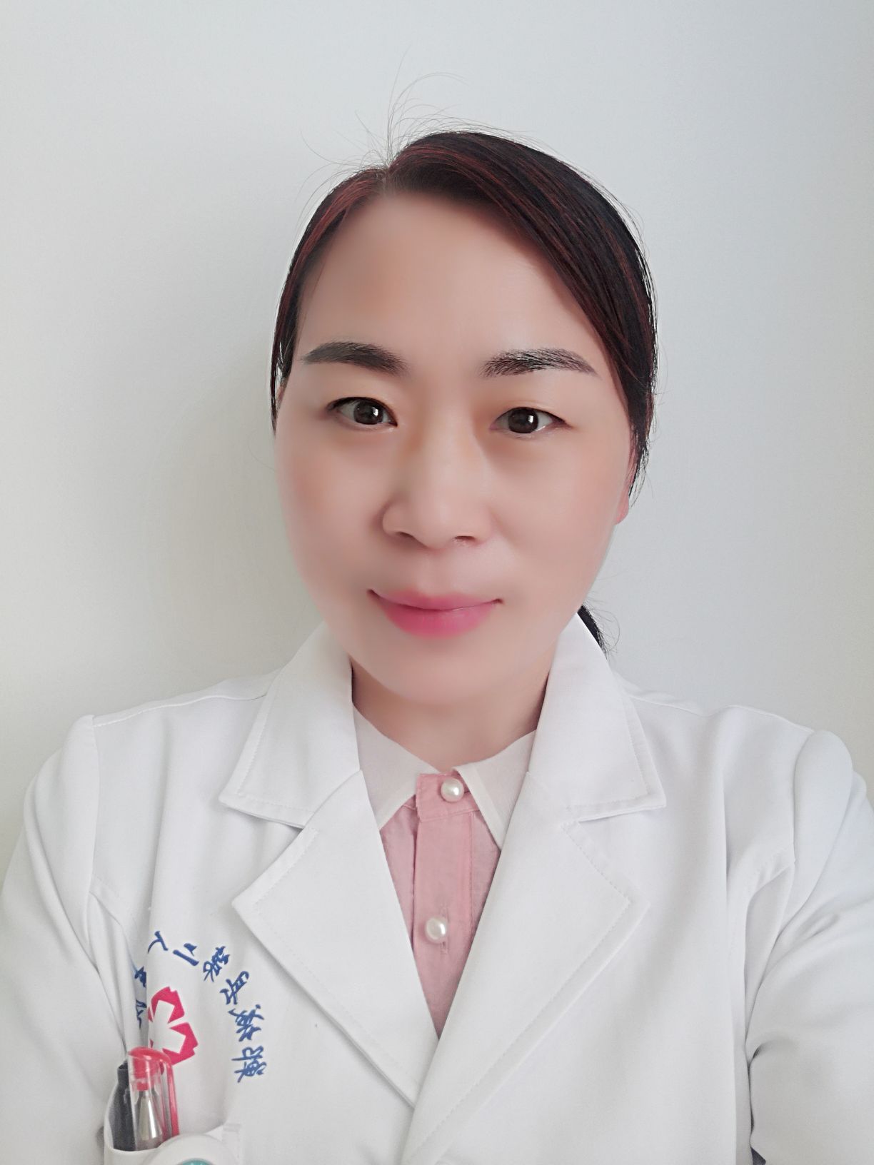 张彩红头像