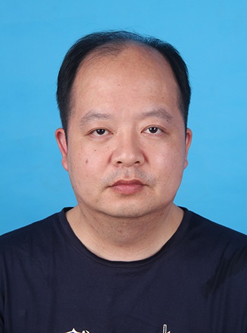 孟辞海头像