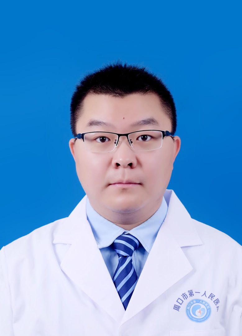周高领头像