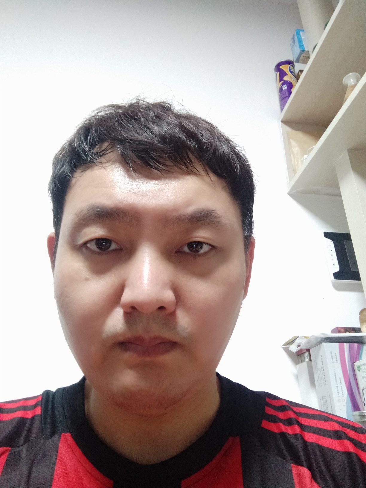 张振头像