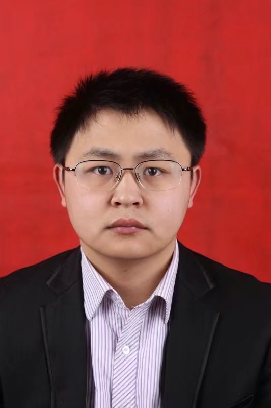 张丁头像