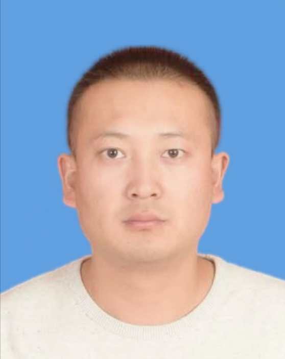 王少朋头像
