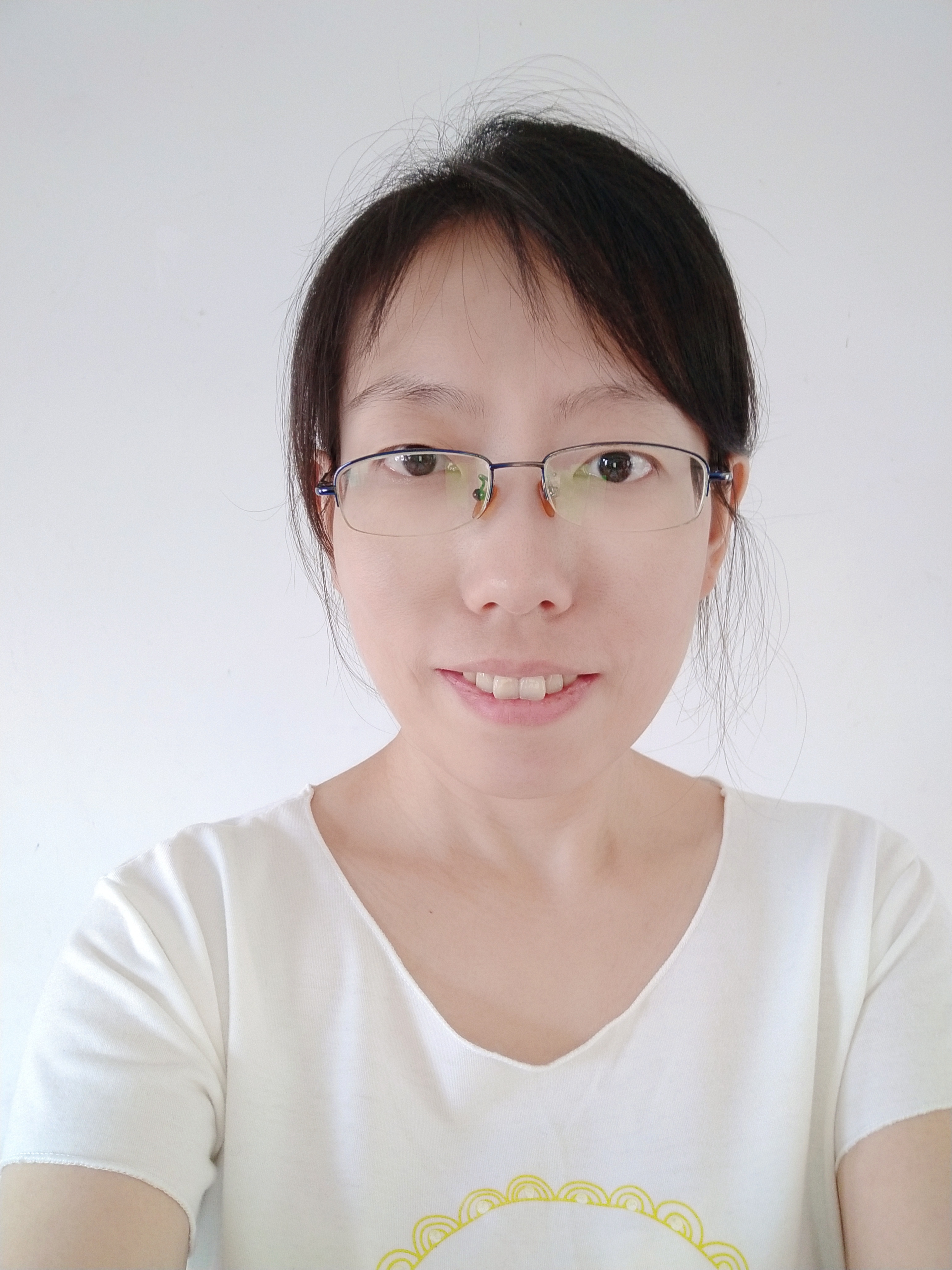 王静头像