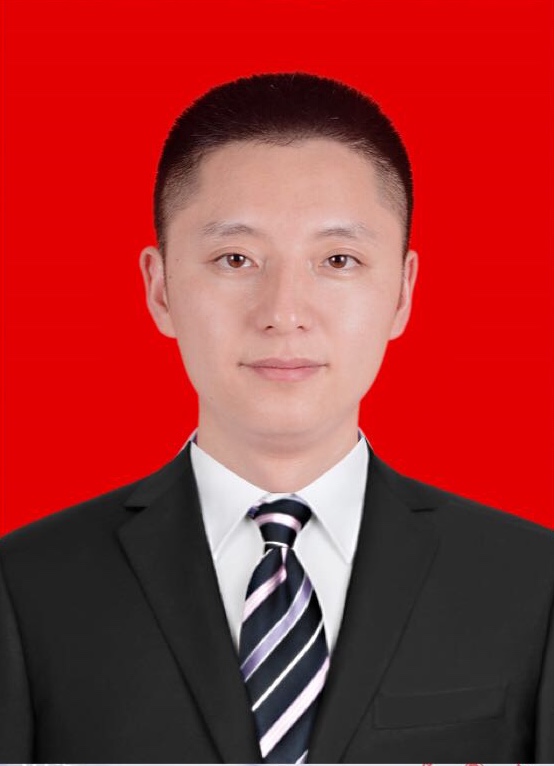 邓启方头像
