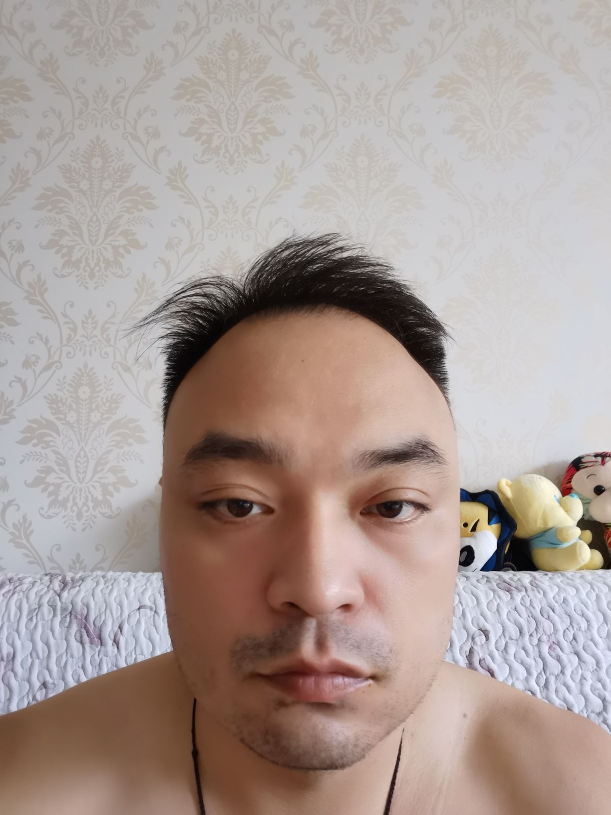 卢应龙头像