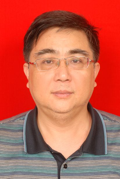 张汯头像