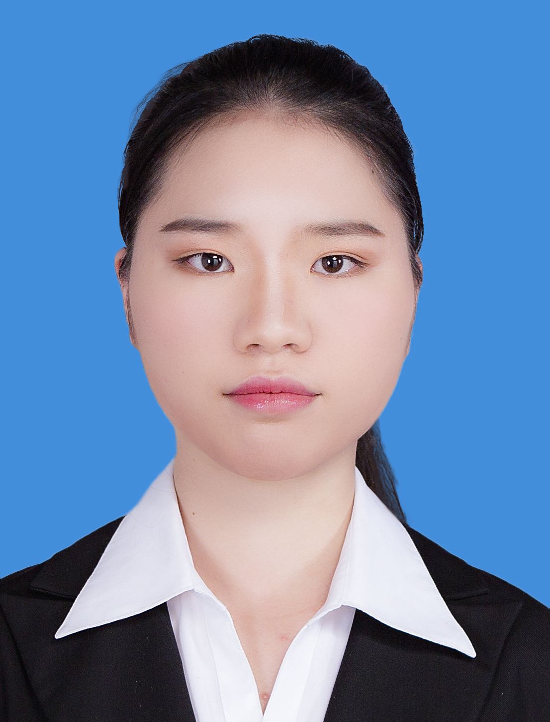 滕妲枫头像