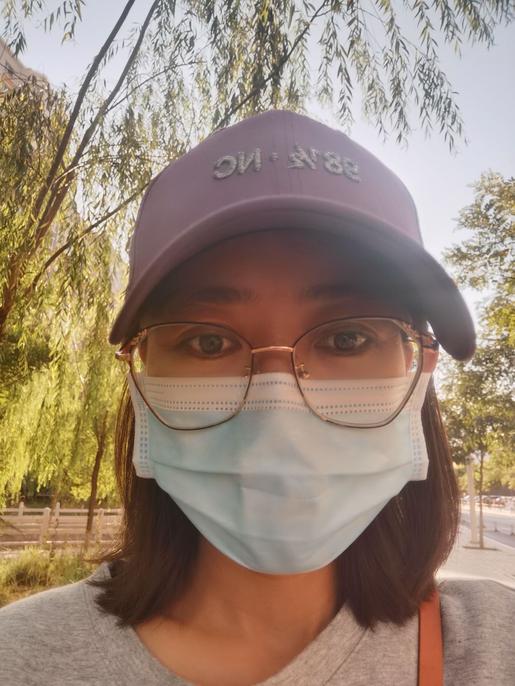 沈玉琴头像