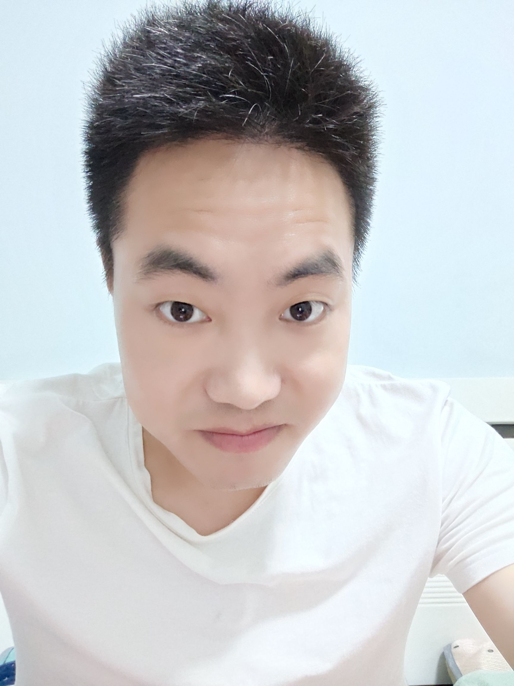 马一鸣头像