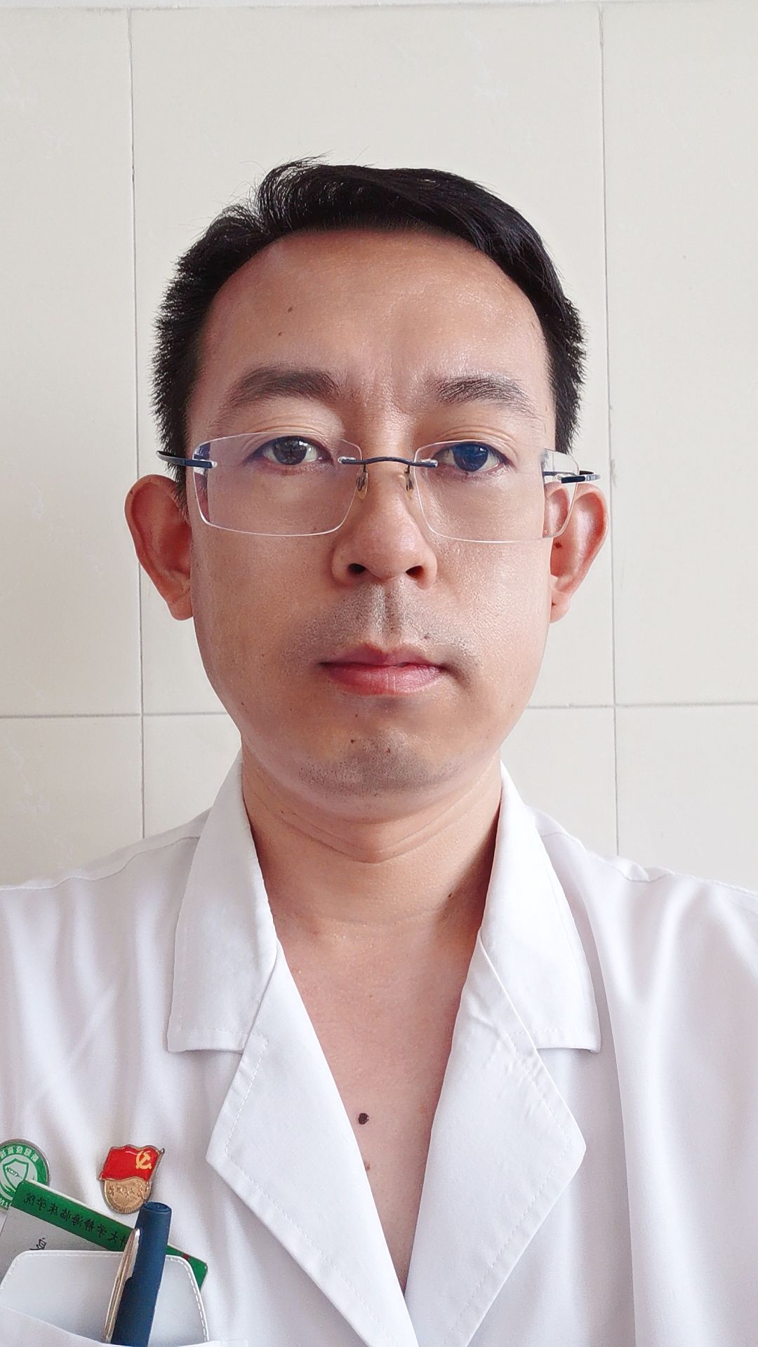 潘子良头像