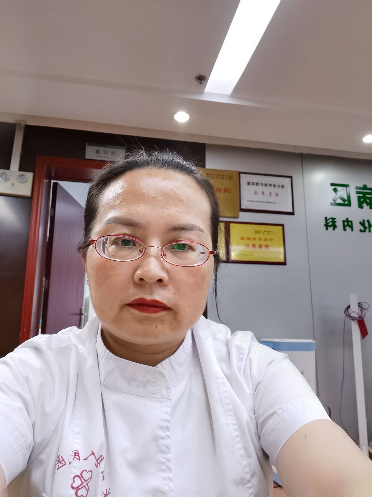 柳迎春头像
