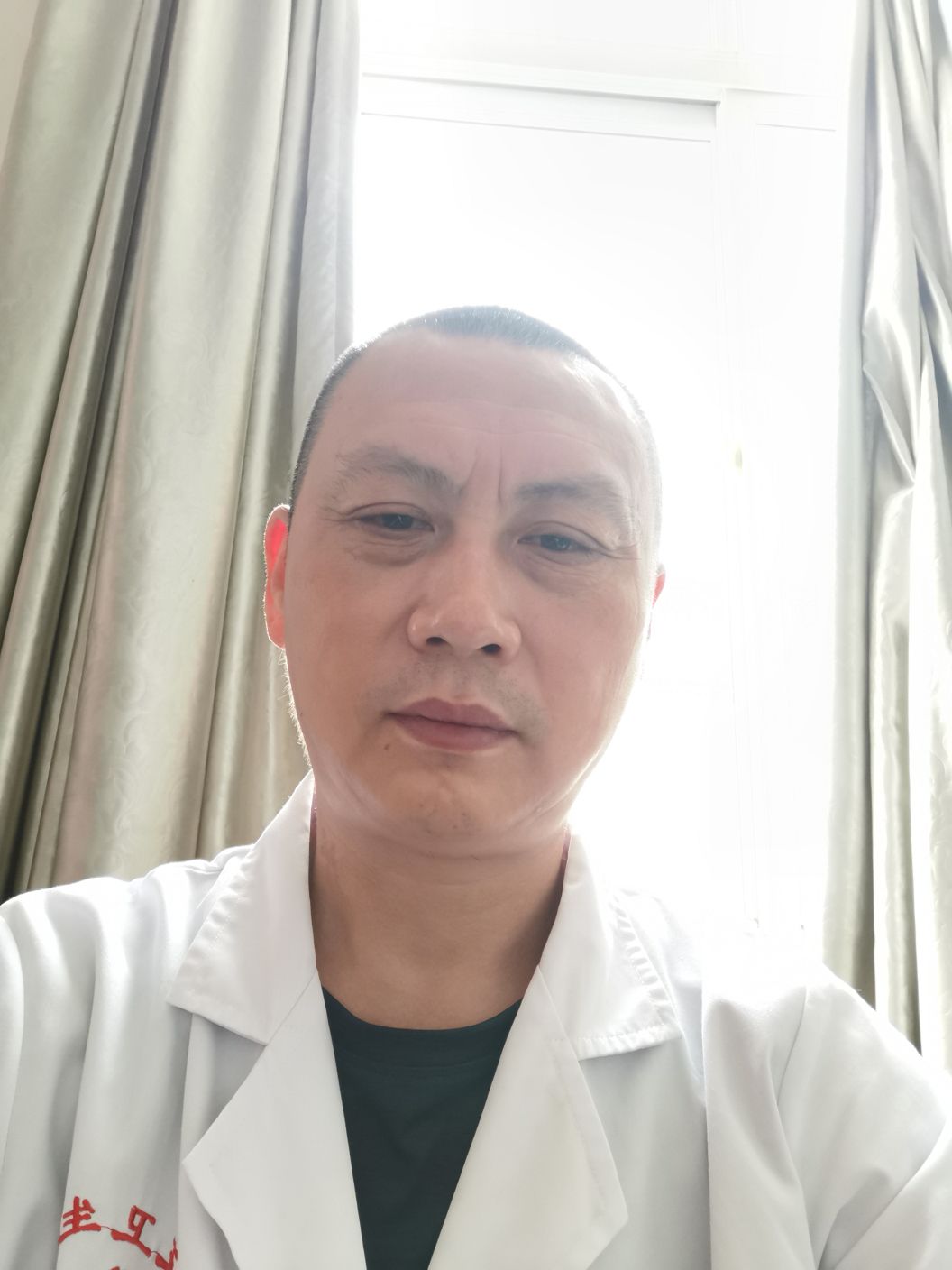 冉宗旭头像