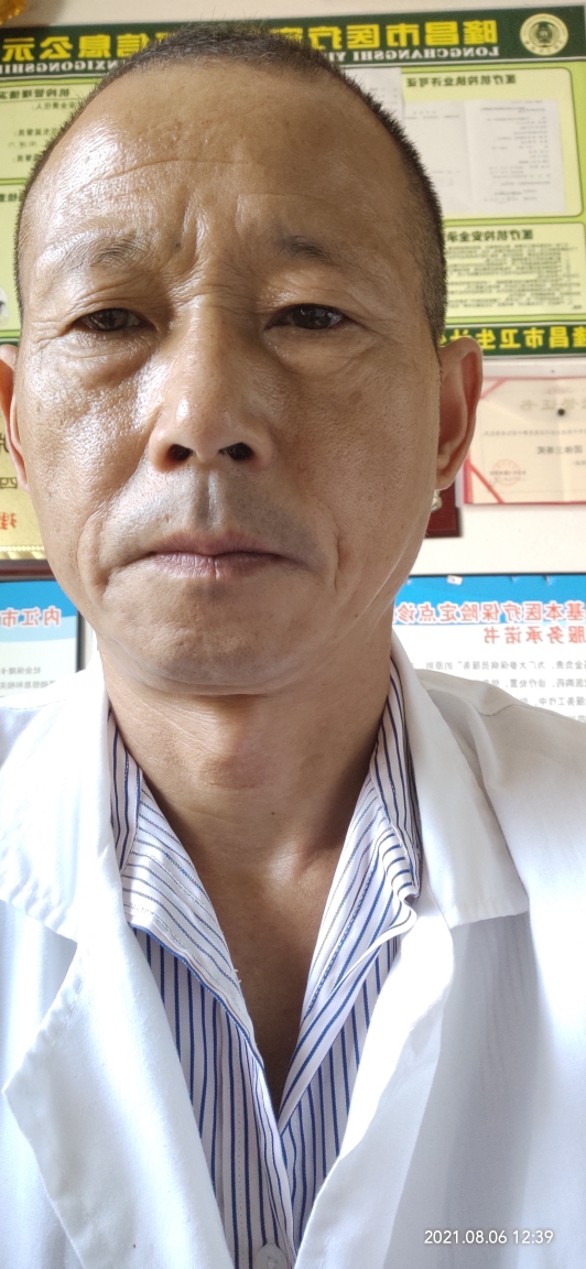 唐碧勇头像