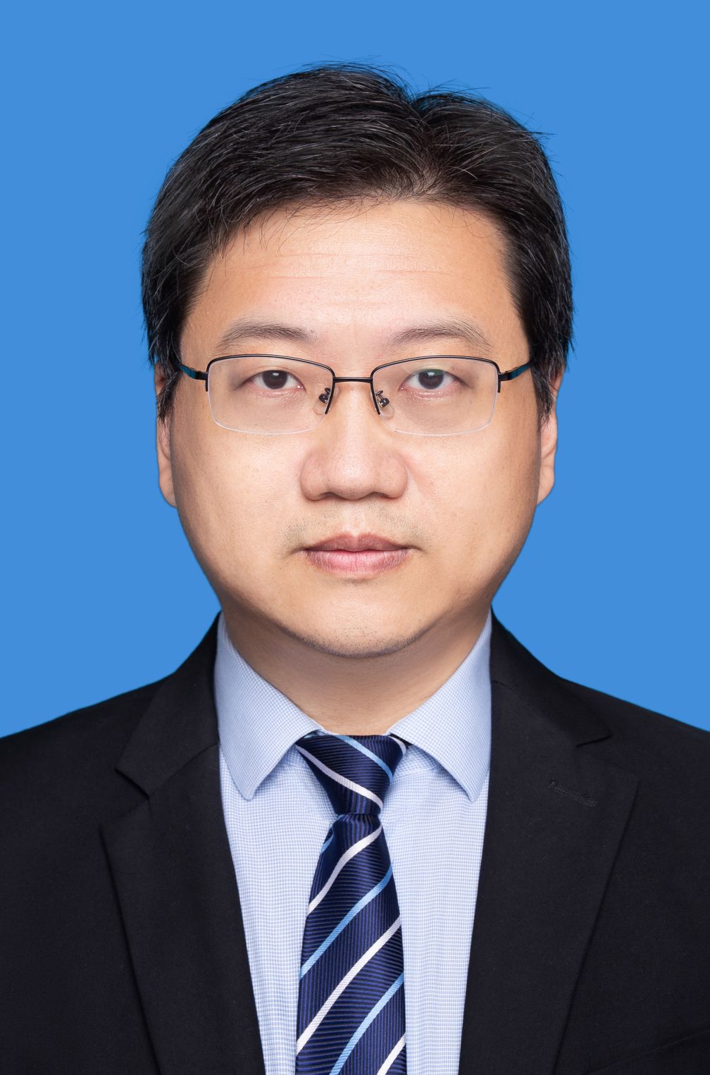 陈恩国头像