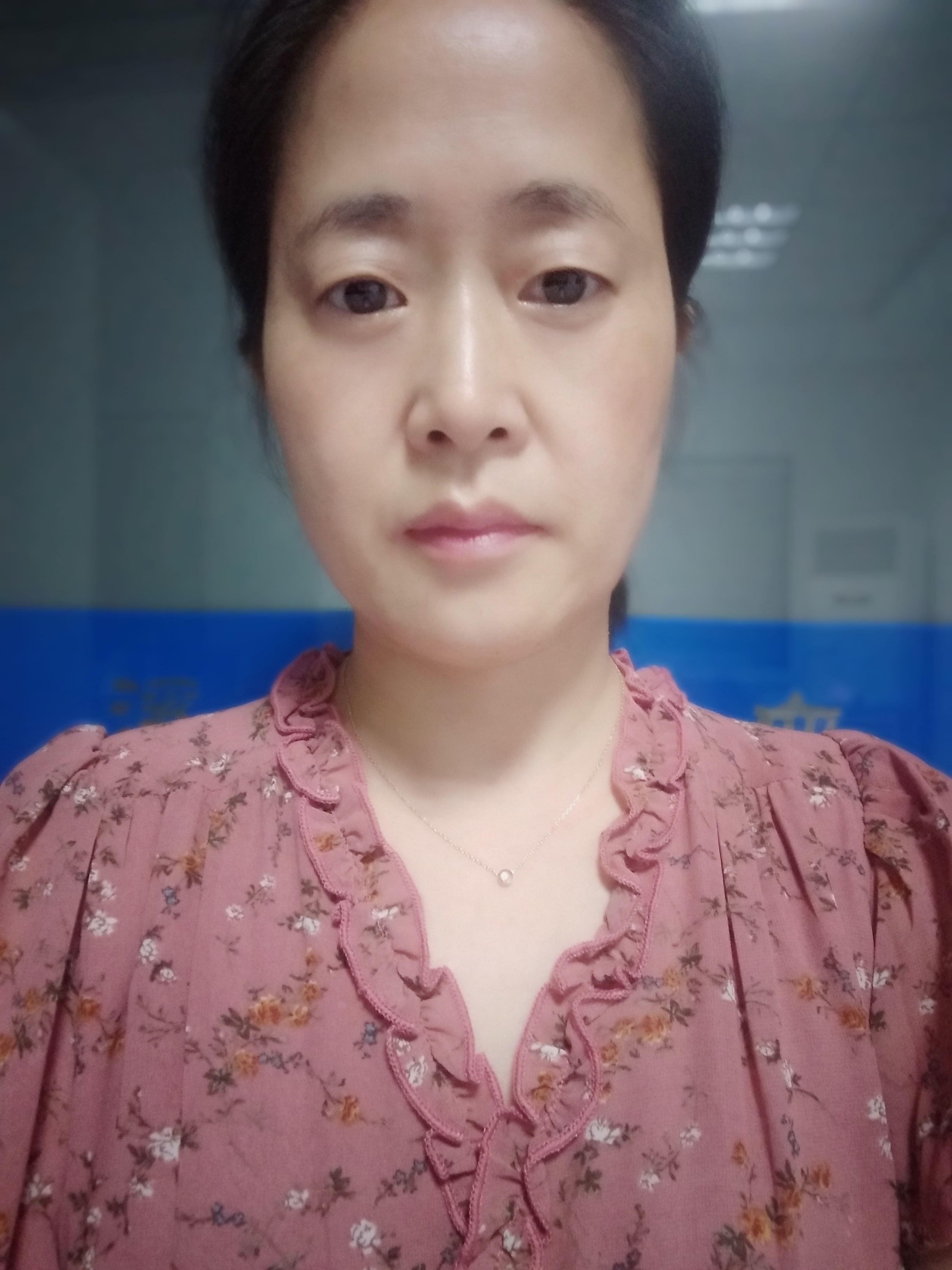 童根菊头像