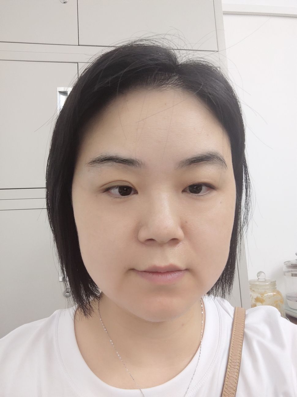 胡燕头像