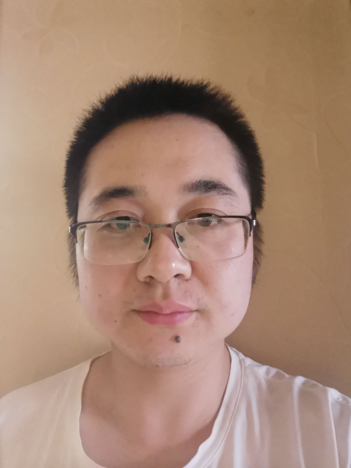朱鹏宇头像