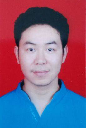 李颖雄头像