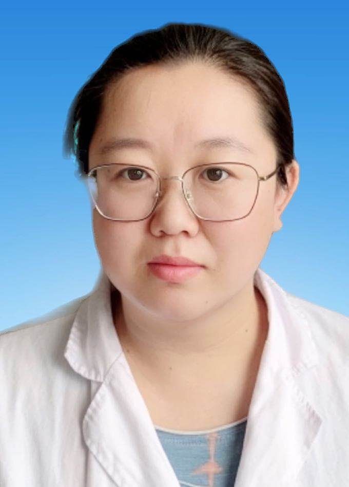 曹凯楠头像