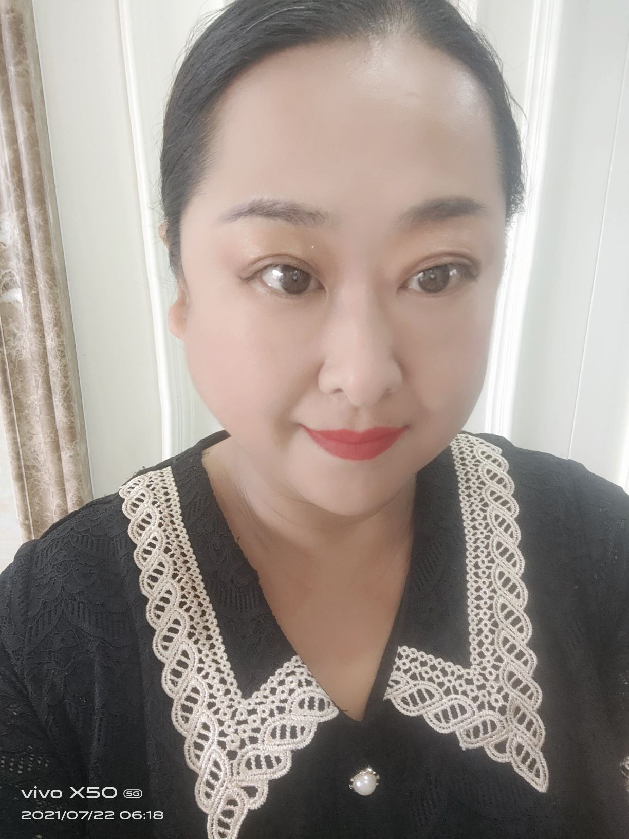 杨晶头像