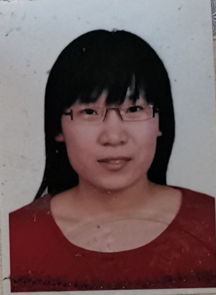 李菲头像