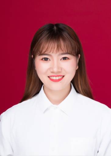 万月莹头像