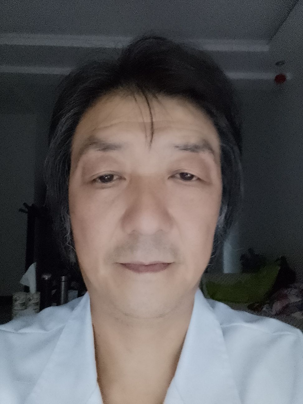张立头像
