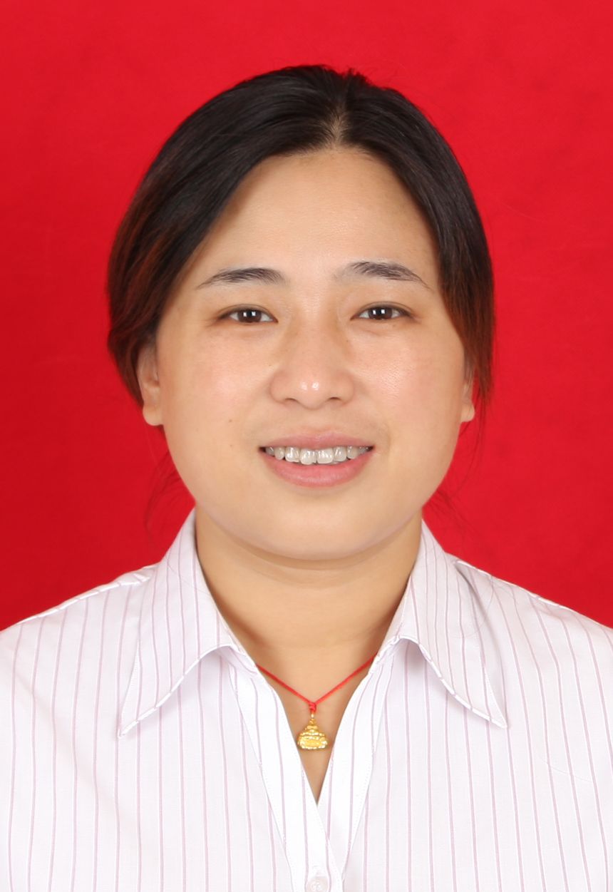 李英头像