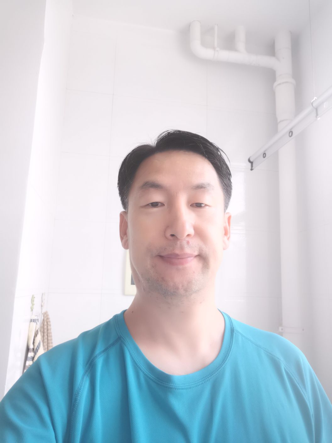 任磊头像