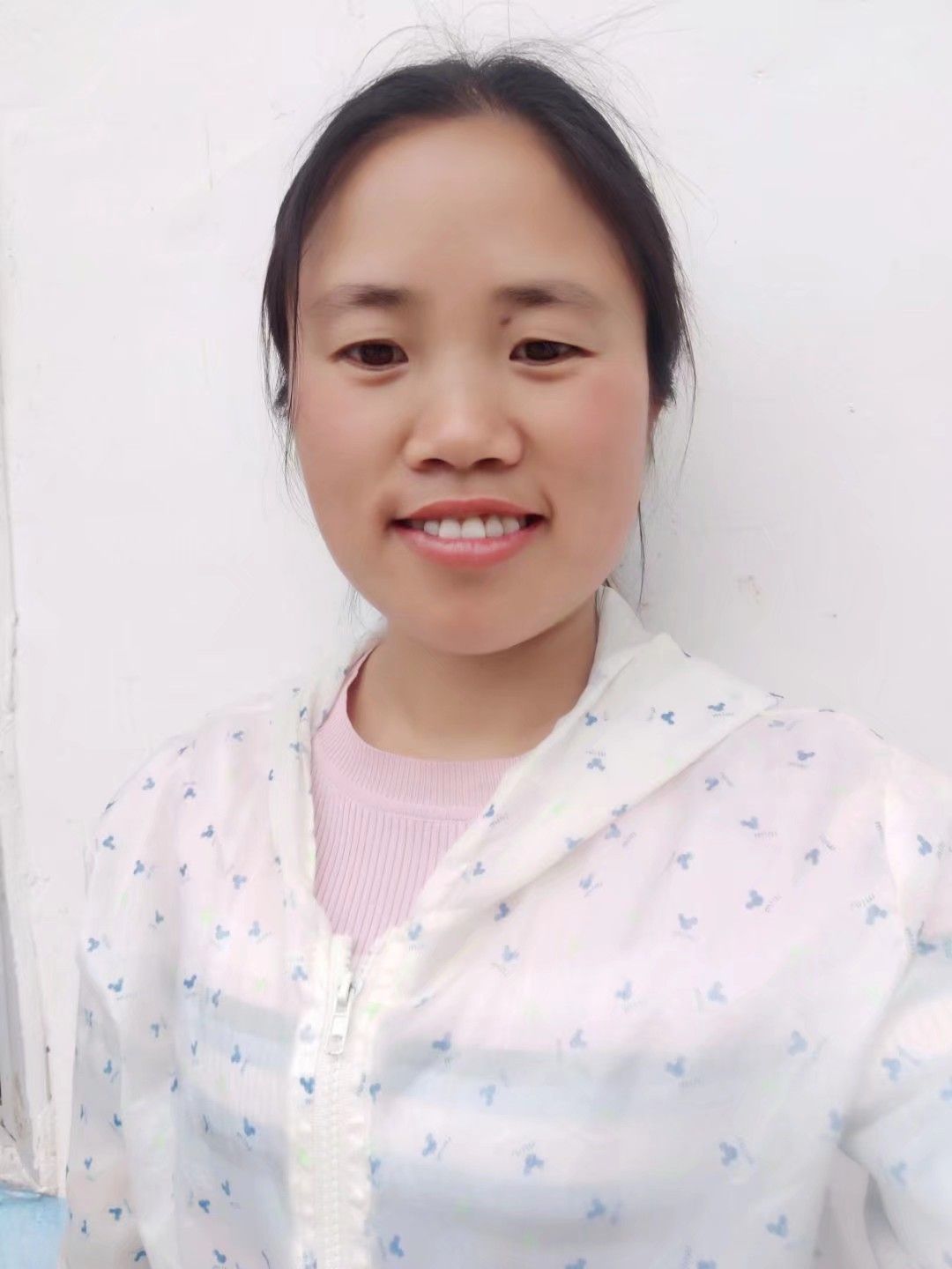 李明香头像