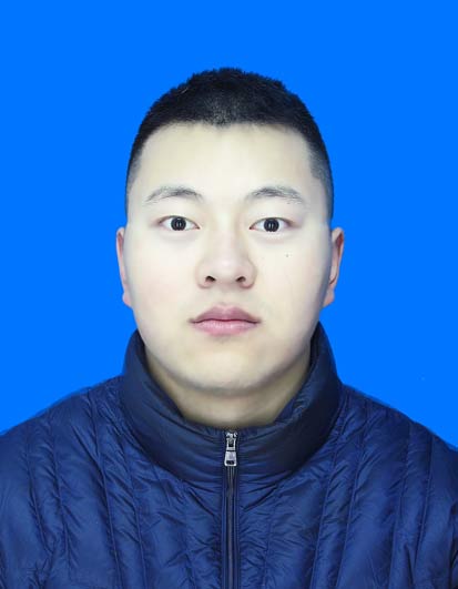 周鑫头像
