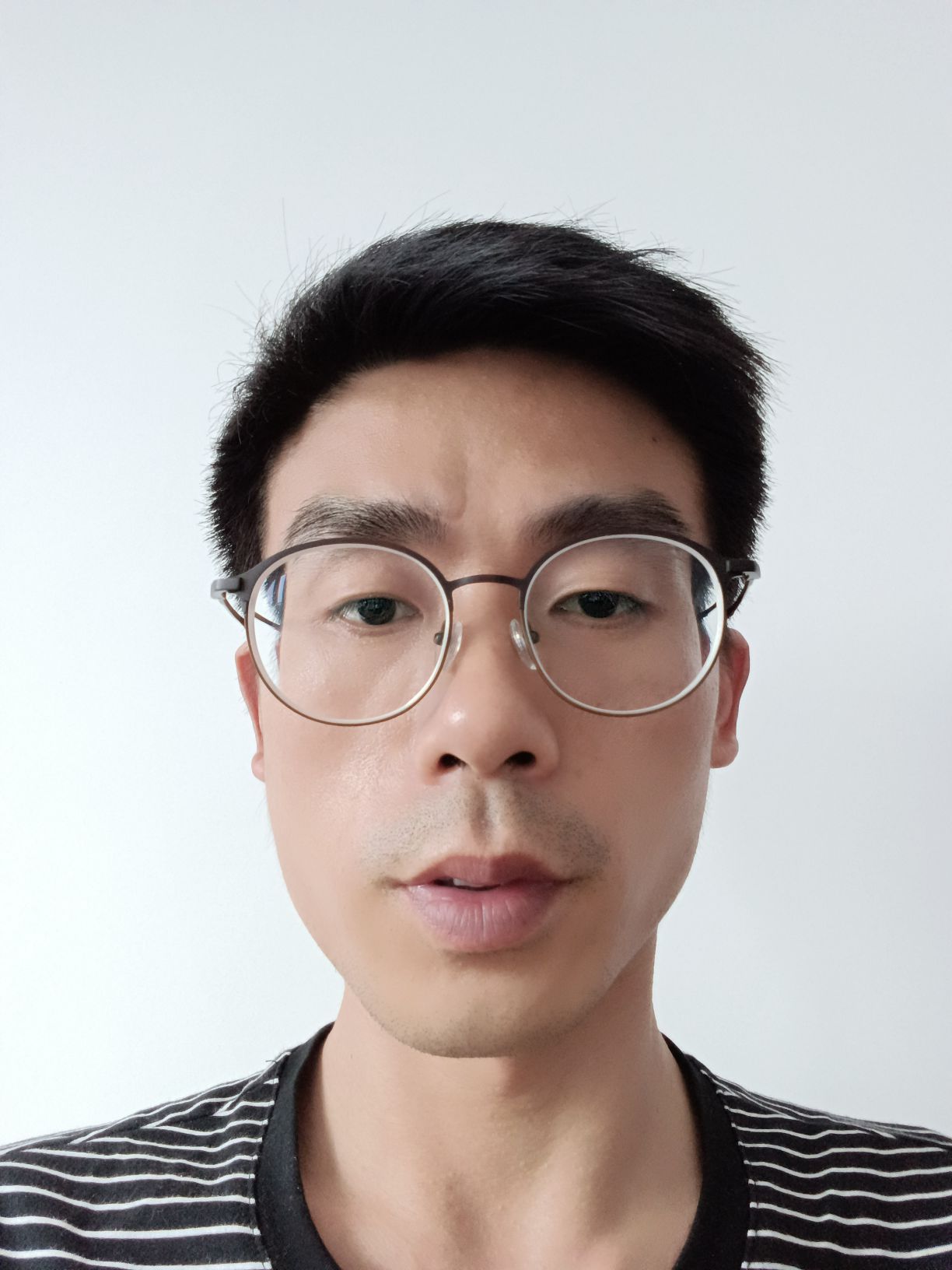 袁松磊头像