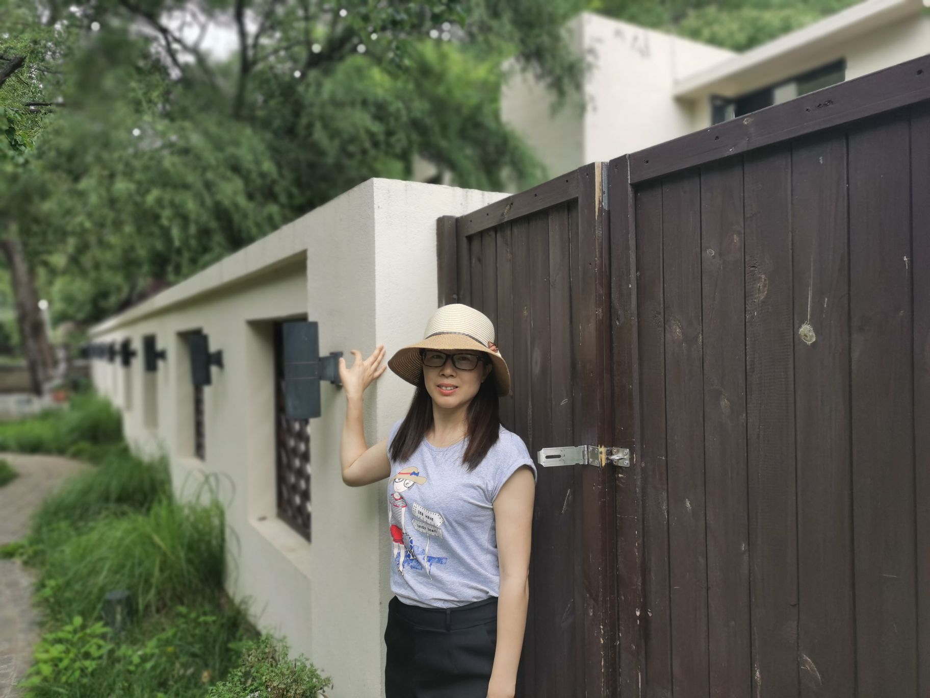 李丽头像